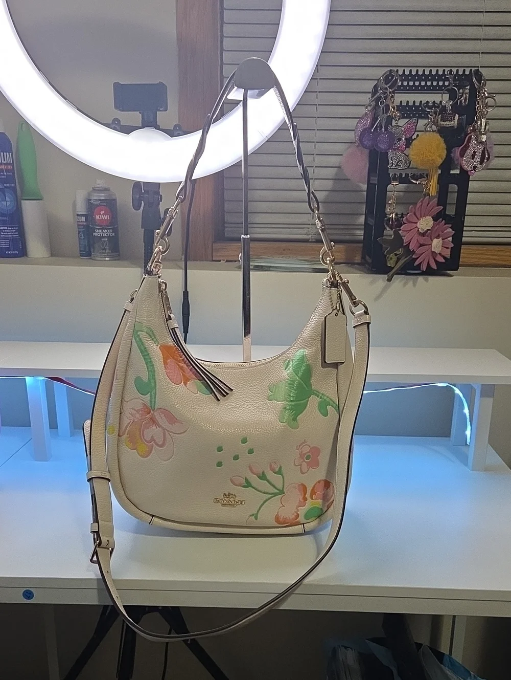 Coach Jules Nwot Cream Leather Floral-Print Hobo Bag with Pastel Accents